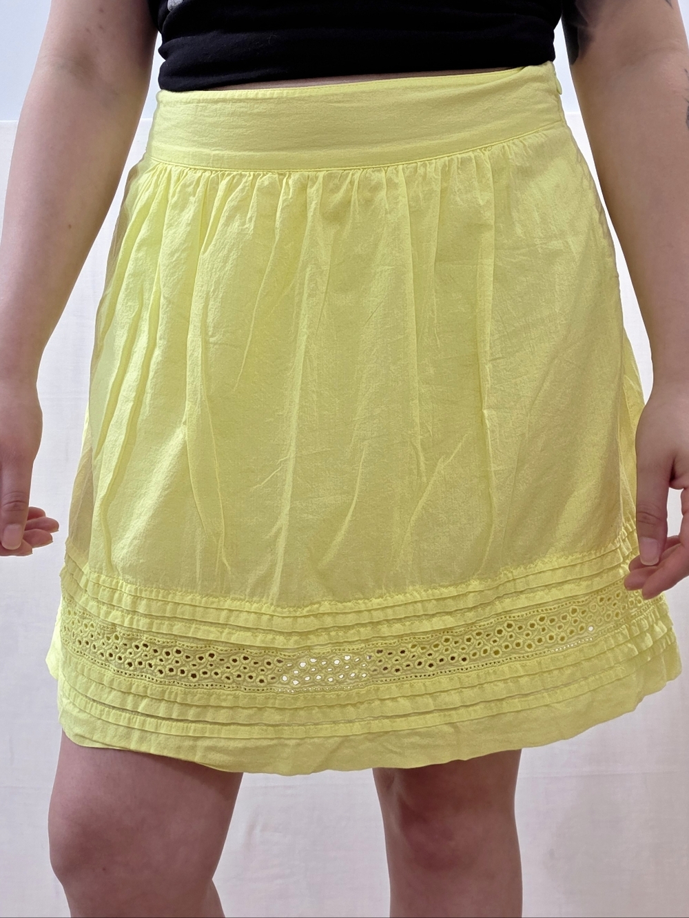 LOFT Vibrant Yellow Skirt Size 4| Spring Summer Sunny